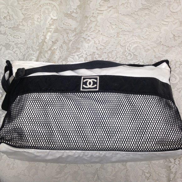 (SOLD) Chanel White-Black Large Weekend -Beach SBag-CB - Picture 8 of 16